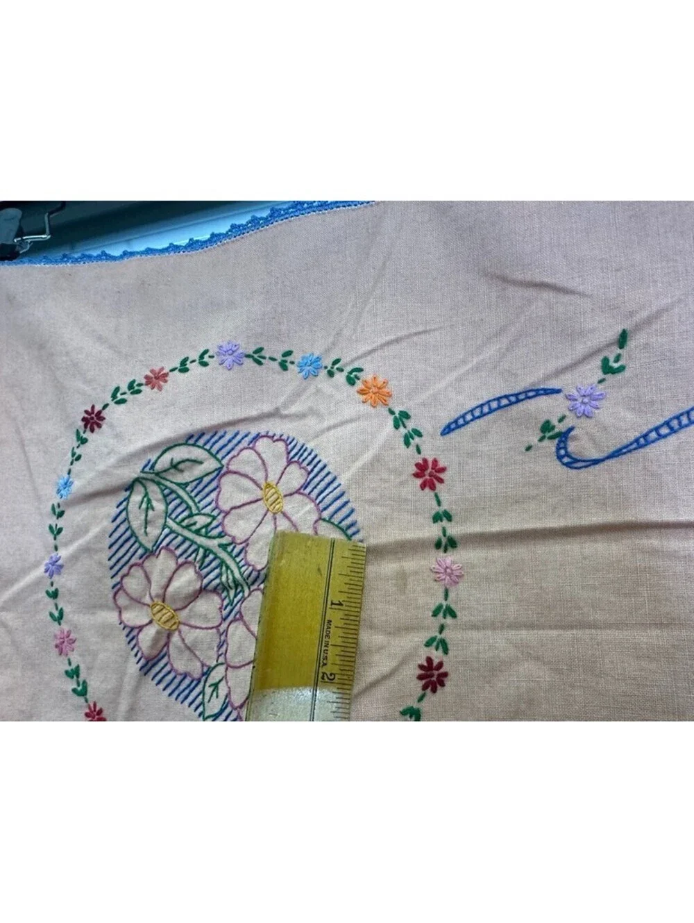 Vintage Embroidered Flower Hibiscus? Card Table Tablecloth Topper 33.5